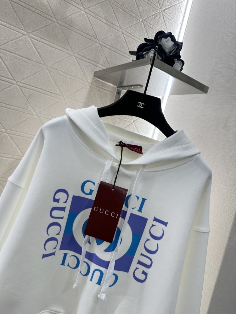 Кофта женская фото 3