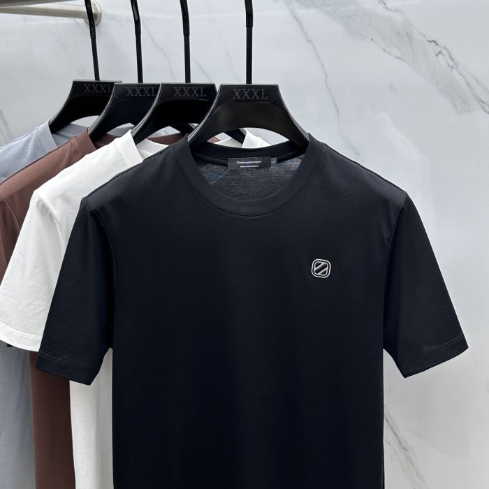 T-shirt men's фото 2