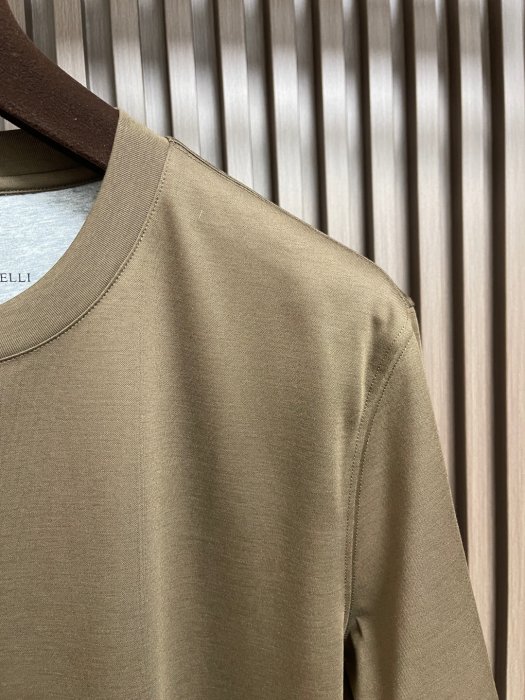 Футболка чоловіча фото 4