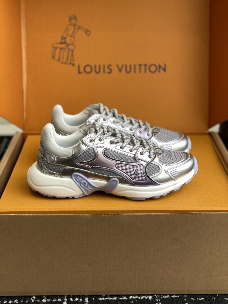 Кроссовки Olympia женские фото 2