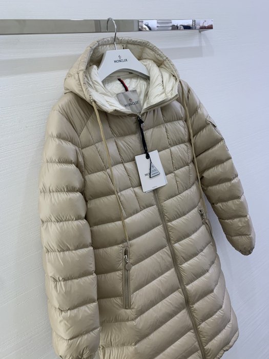 Down jacket фото 4