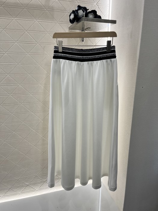 Футболка жіноча фото 7