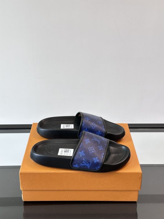 Шлепанцы мужские