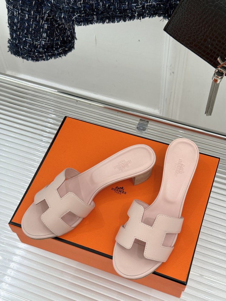 Босоножки фото 2