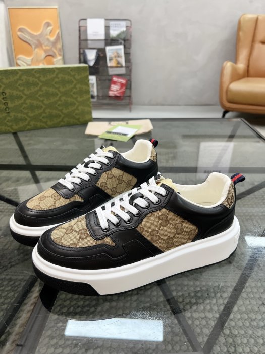 Кроссовки мужские