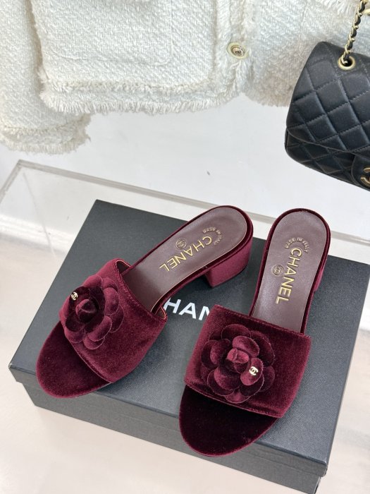 Босоножки фото 2