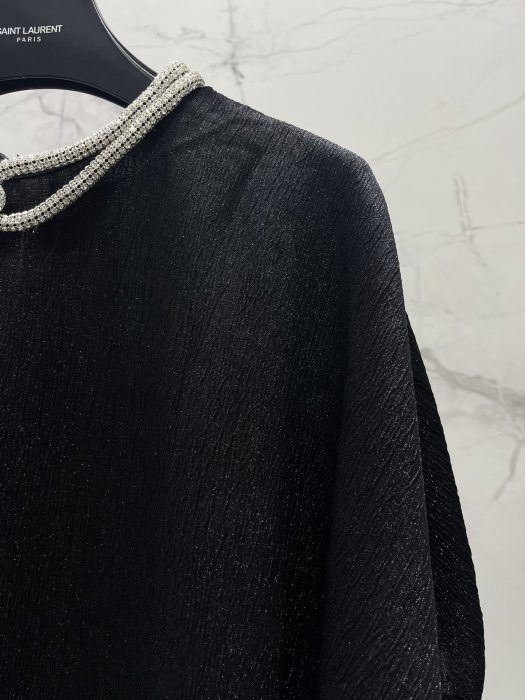 T-shirt women's фото 4