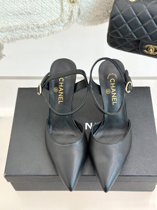 Босоножки фото 4