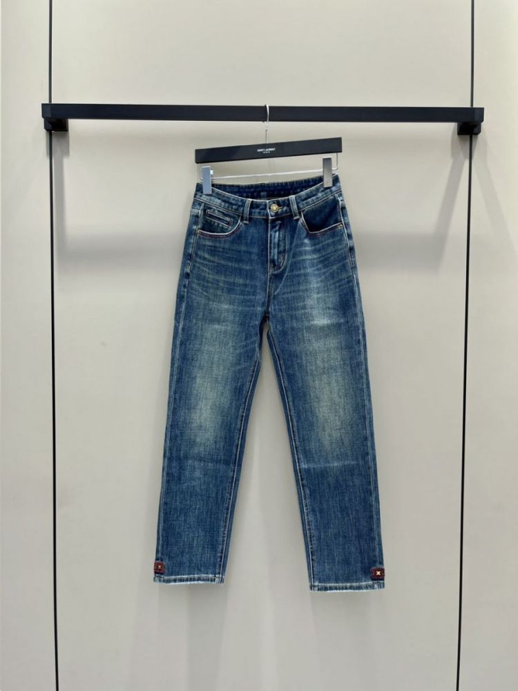 Jeans women's - the size L