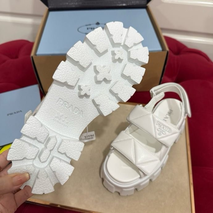 Sandals women's on platform фото 9