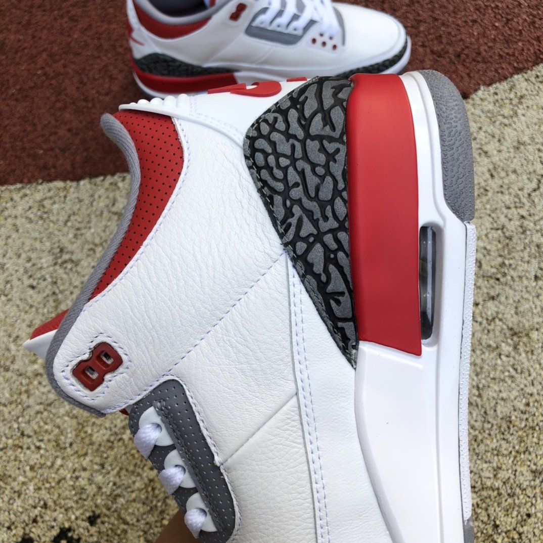 Sneakers Air Jordan 3 Fire Red фото 5