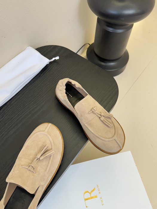 Лоферы женские фото 4