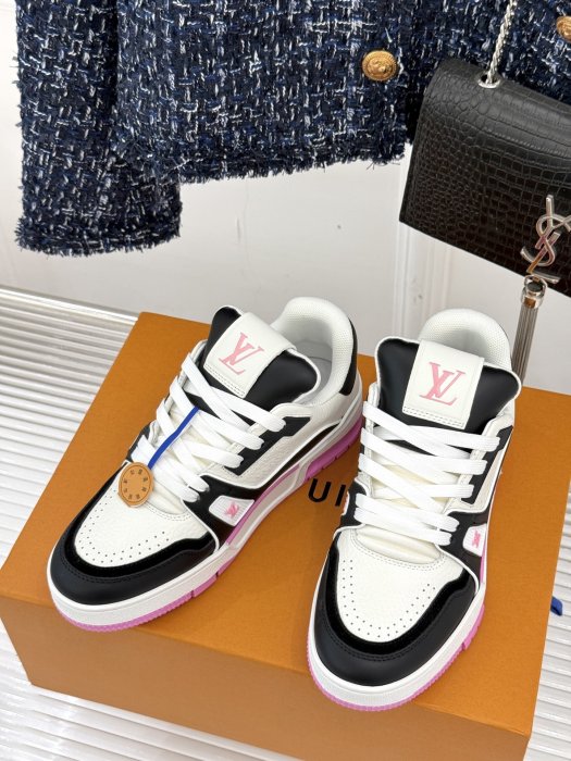 Sneakers фото 2