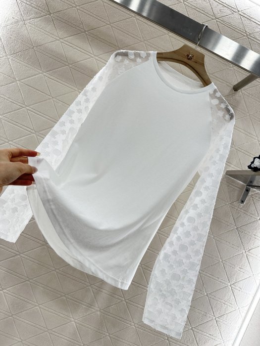 Футболка жіноча фото 5