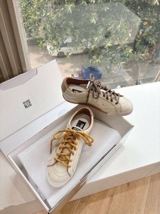 Кроссовки Golden Goose фото 7