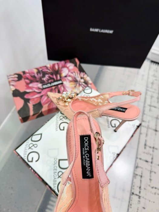 Sandals on high heel фото 7