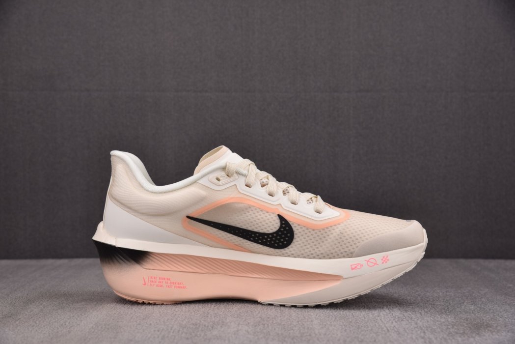 Кроссовки Zoom Fly 6 Pale Ivory Crimson фото 2