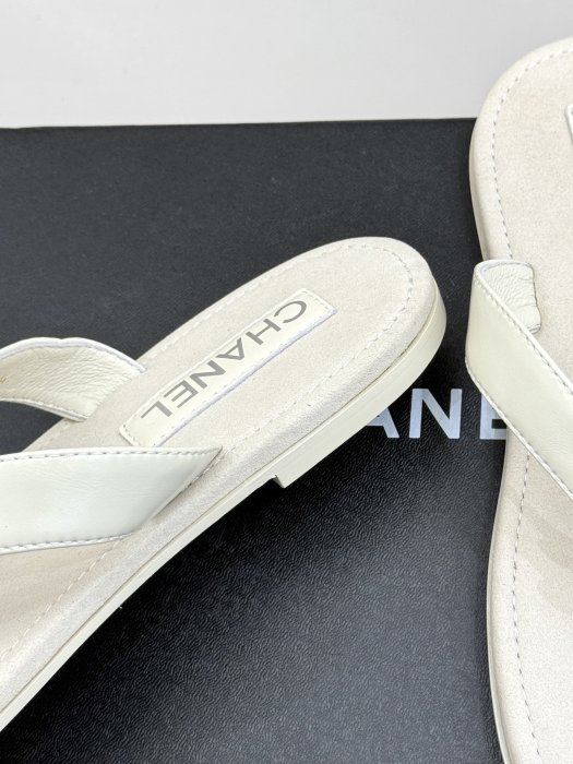 Шлепанцы фото 6