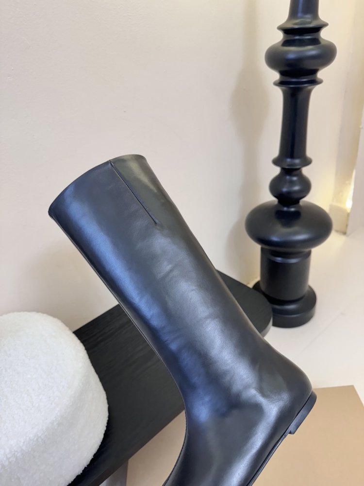 Чоботи жіночі фото 8