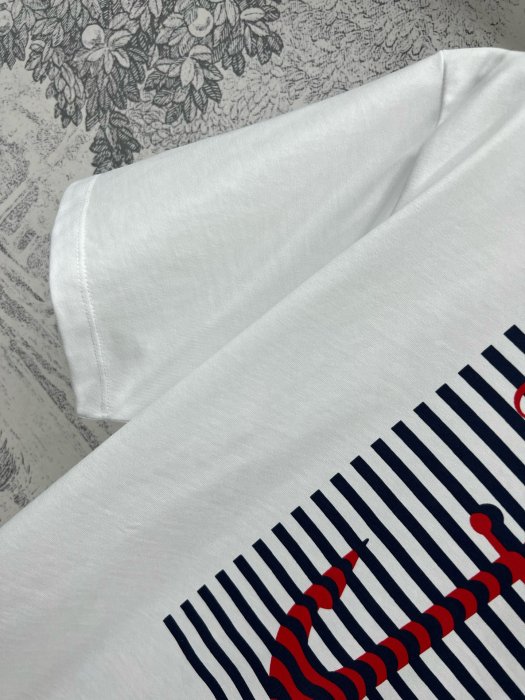 Футболка женская фото 5