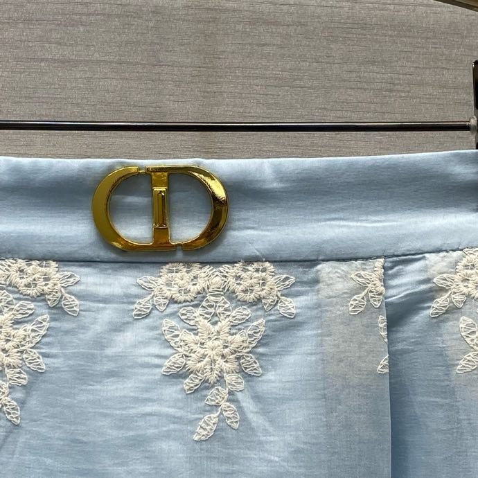 Costume female фото 3