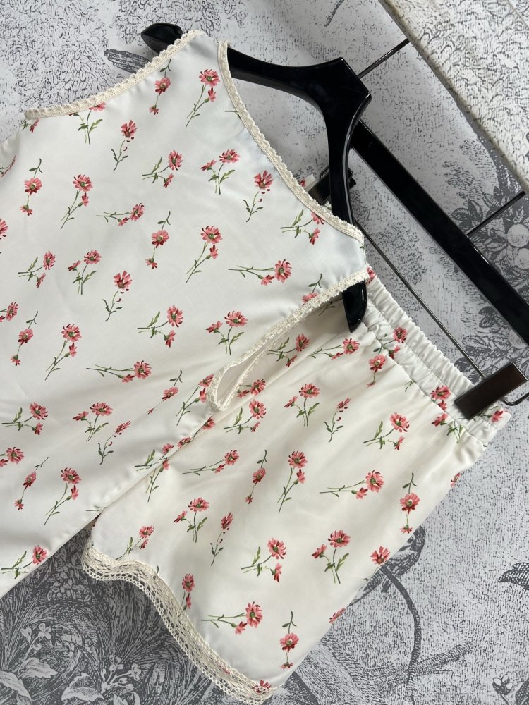 Costume female фото 8