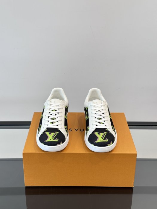 Кроссовки мужские фото 2