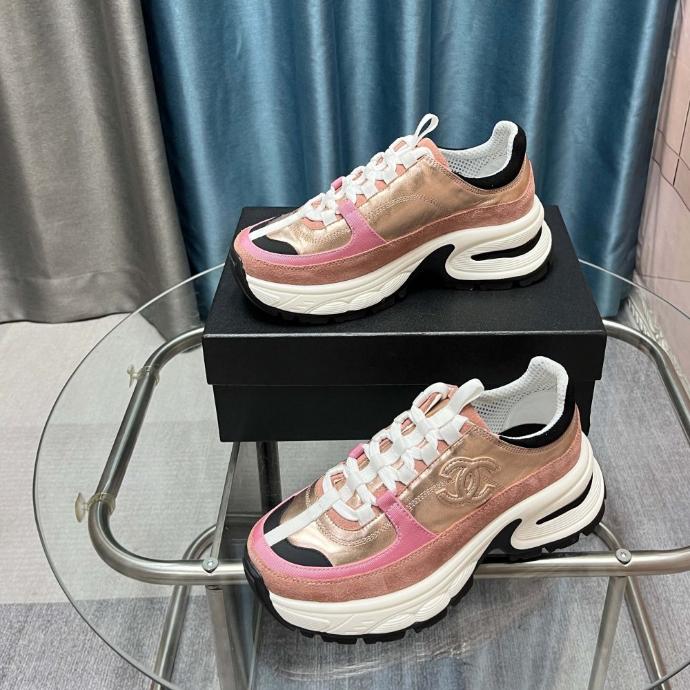 Кроссовки женские фото 7