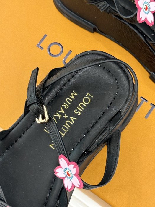 Sandals women's фото 8