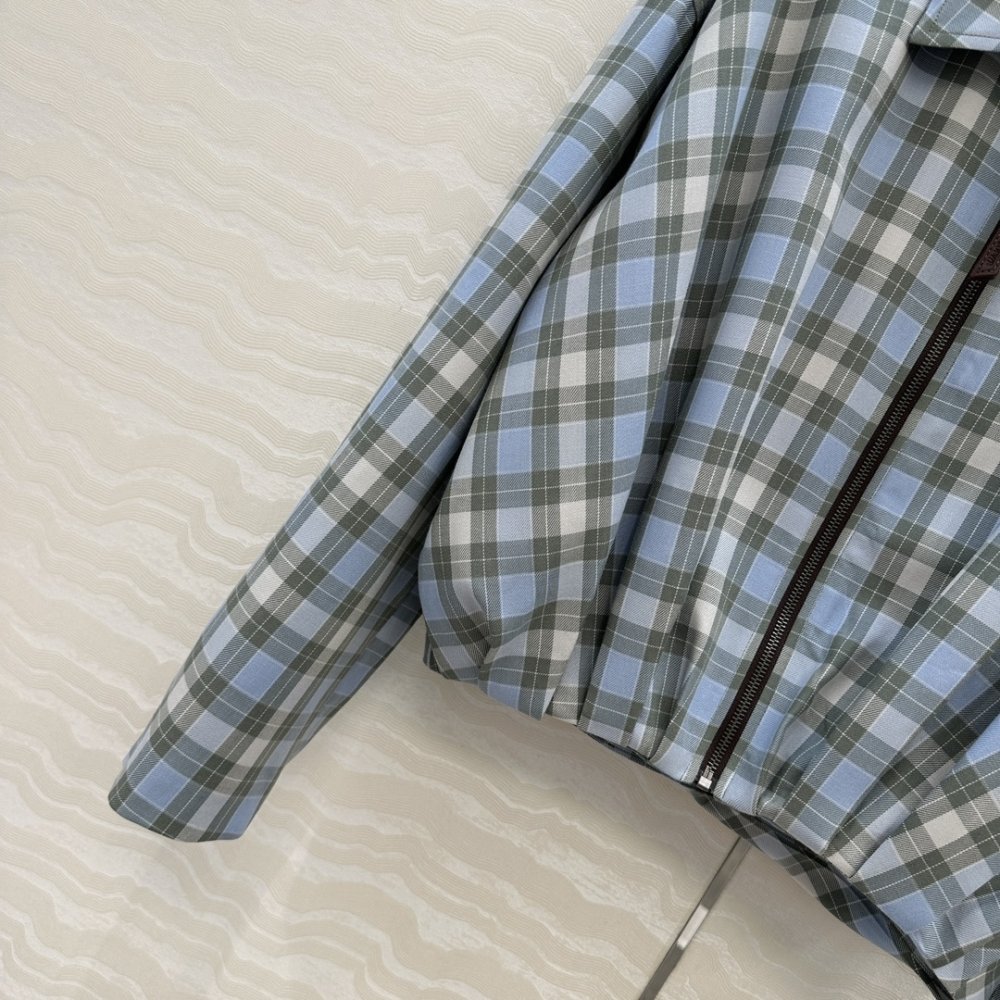 Куртка женская фото 5