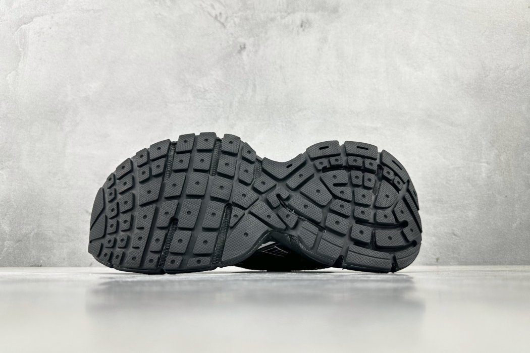 Кроссовки Balenciaga 3XL фото 4