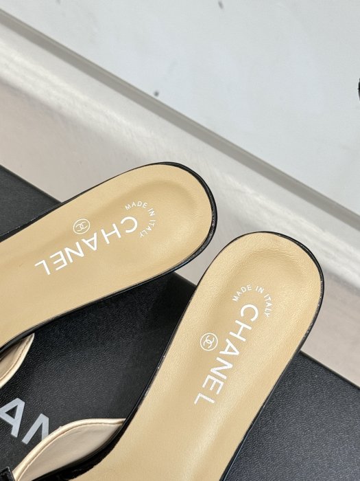 Босоножки фото 8