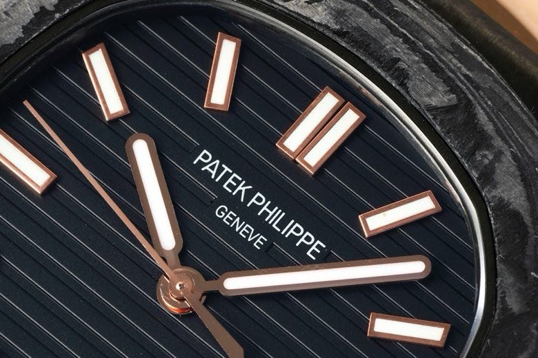 Clock Wrist Patek Philippe Nautilus 5711 фото 4