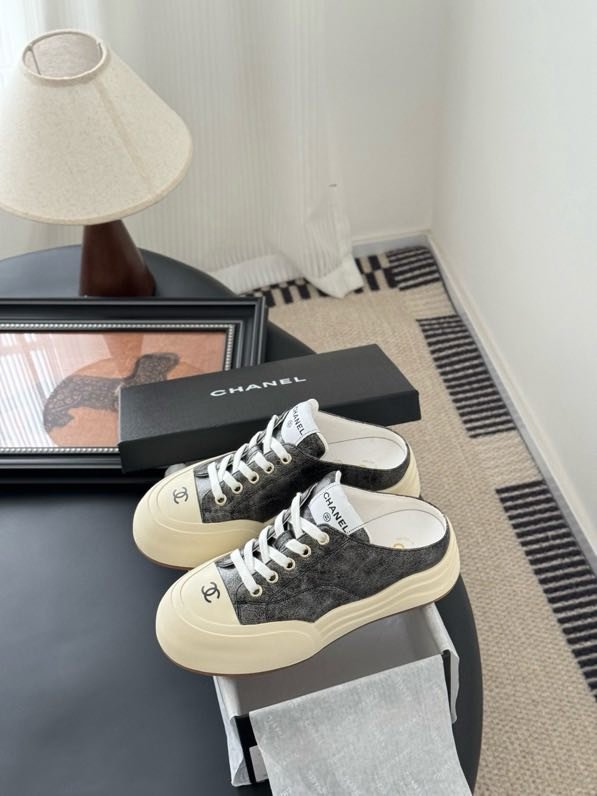 Кросівки мюли жіночі фото 9