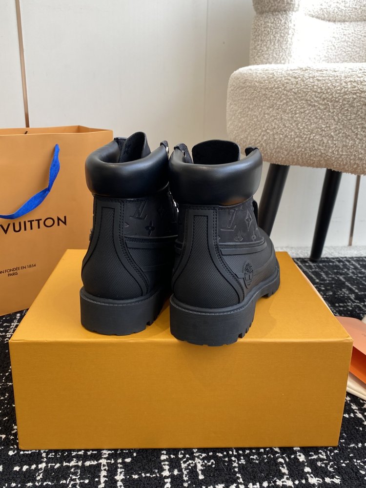 Ботинки женские Louis Vuitton x Timberland фото 8