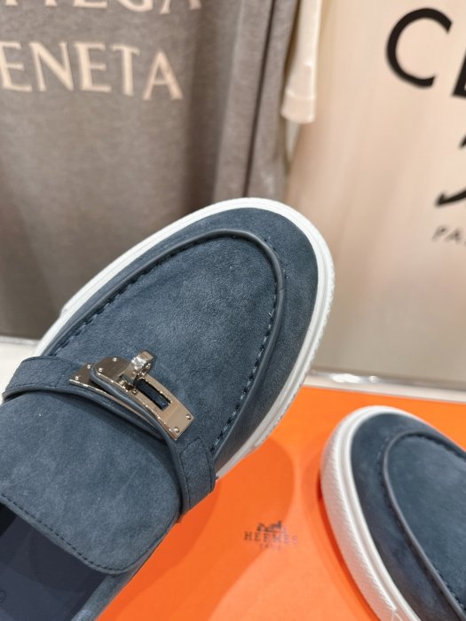 Лоферы женские фото 7