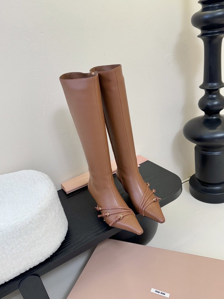 Сапоги женские