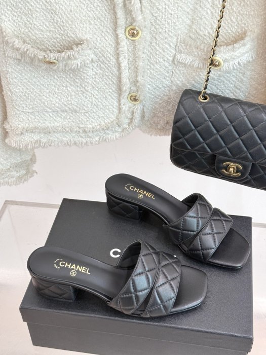 Босоножки фото 3