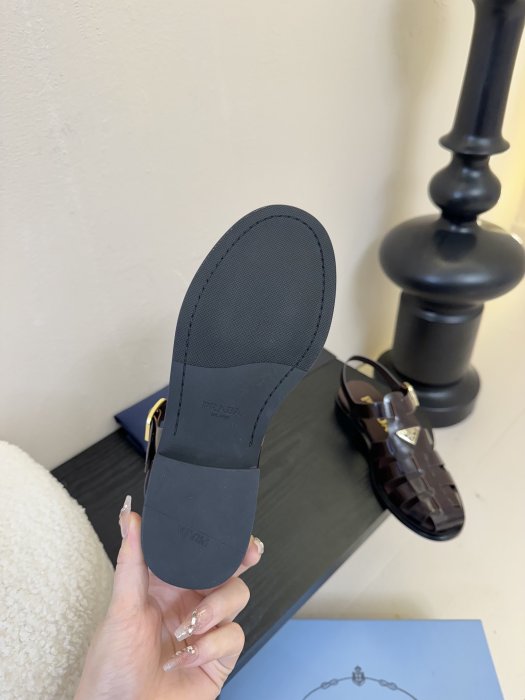 Sandals women's фото 9