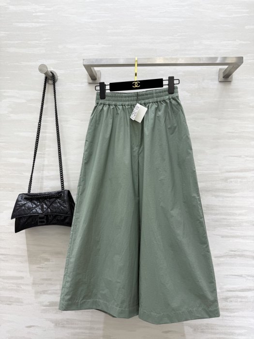 Костюм женский фото 2