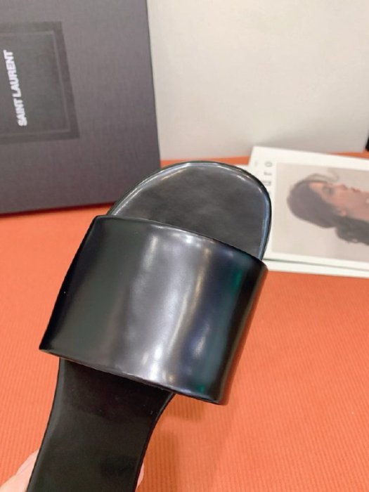 Босоніжки фото 6