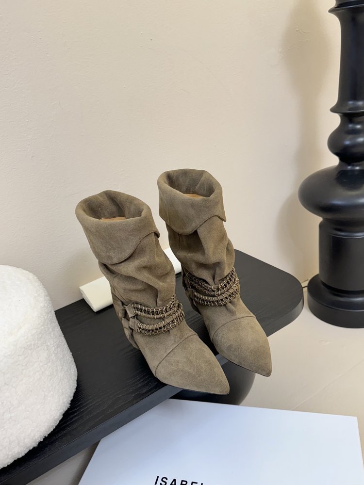 Чоботи шкіряні жіночі