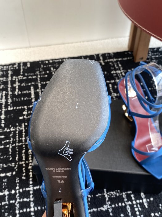 Босоножки фото 9