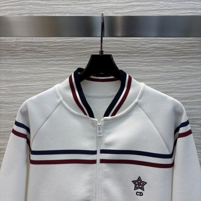 Jacket women's фото 2