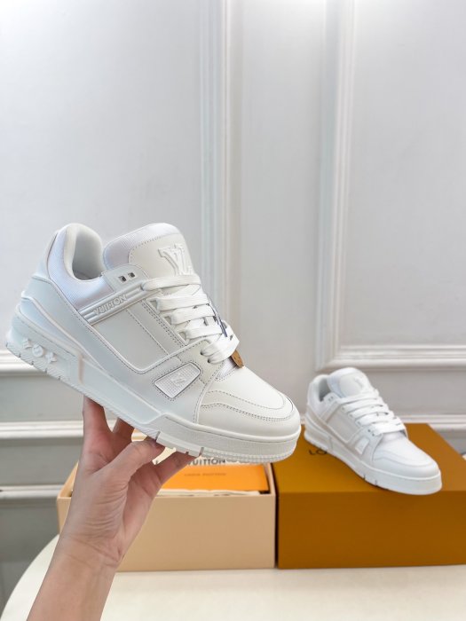Sneakers фото 4