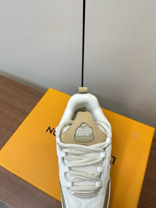 Sneakers фото 6