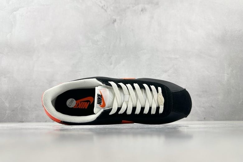 Кроссовки Nike Classic Cortez фото 2