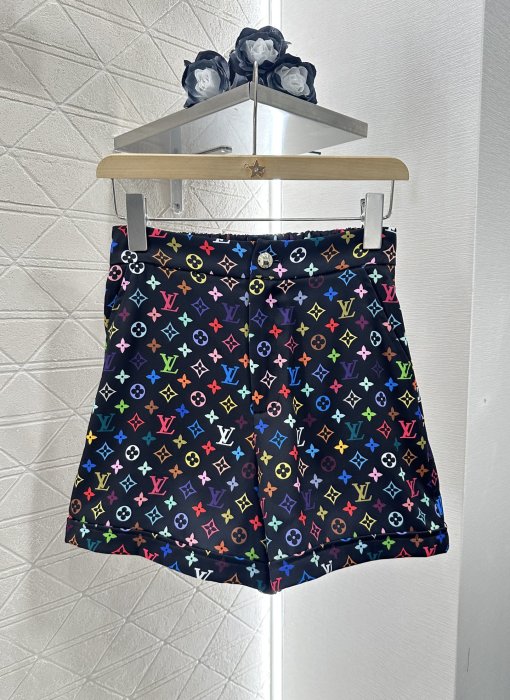 T-shirt women's фото 6