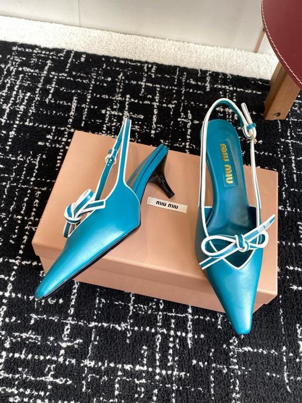 Босоножки фото 6