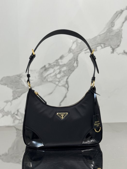 A bag нейлоновая women's 27 cm